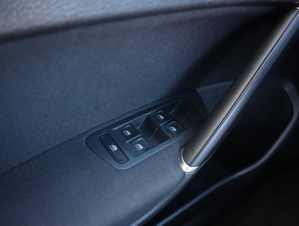 Volkswagen e-Golf