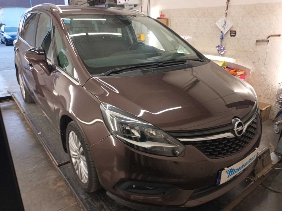 Opel Zafira - 2017