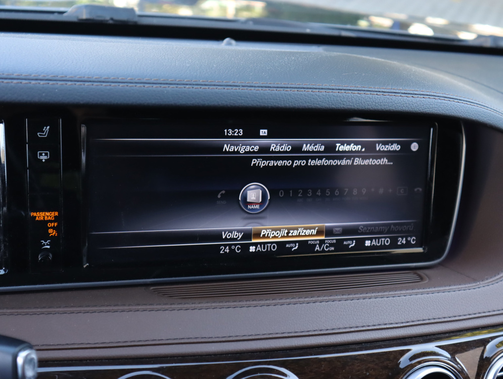 Mercedes-Benz S