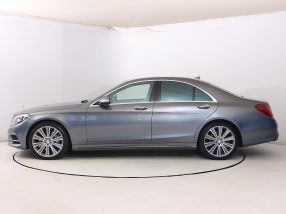 Mercedes-Benz S - 2015
