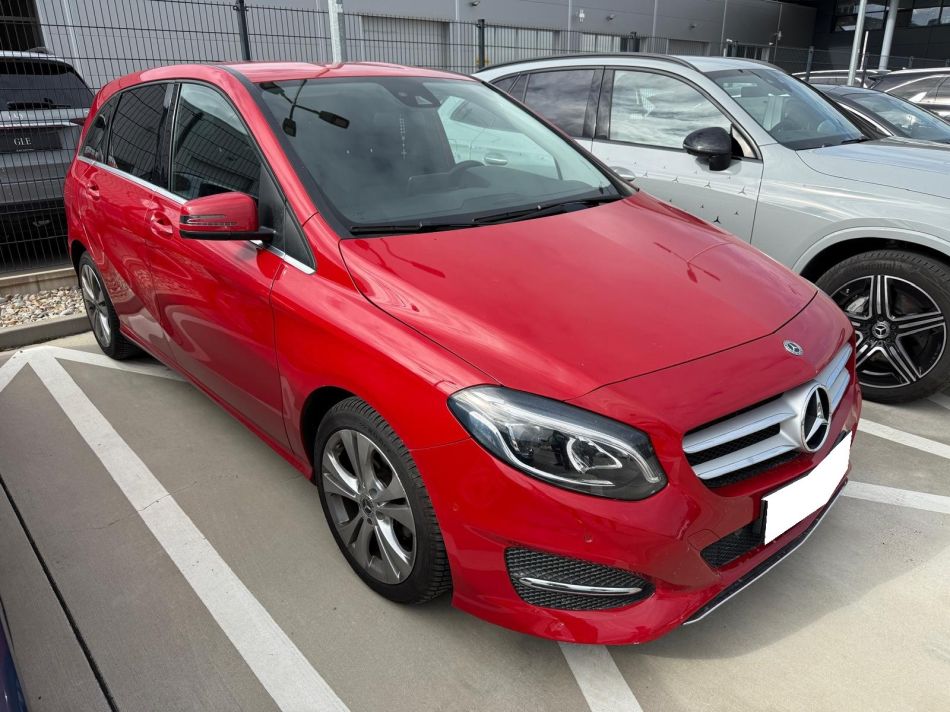 Mercedes-Benz B - 2018