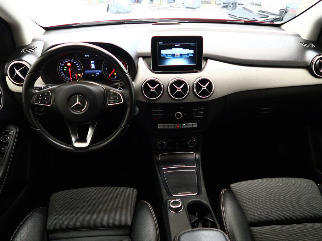 Mercedes-Benz B