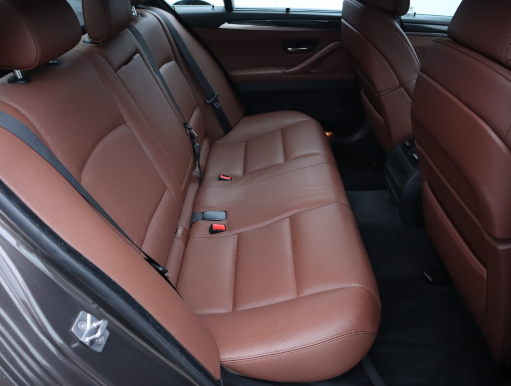 BMW 5