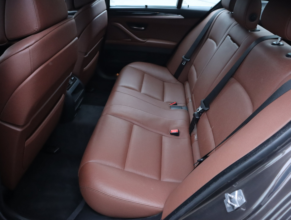 BMW 5
