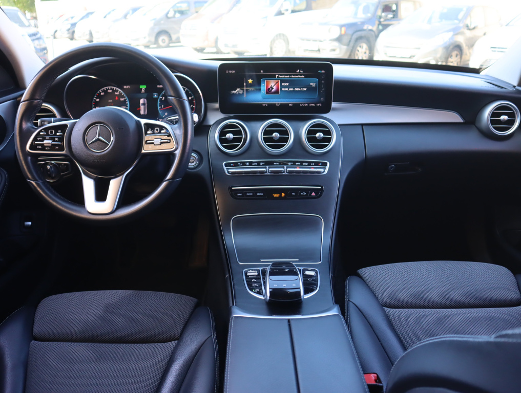 Mercedes-Benz C
