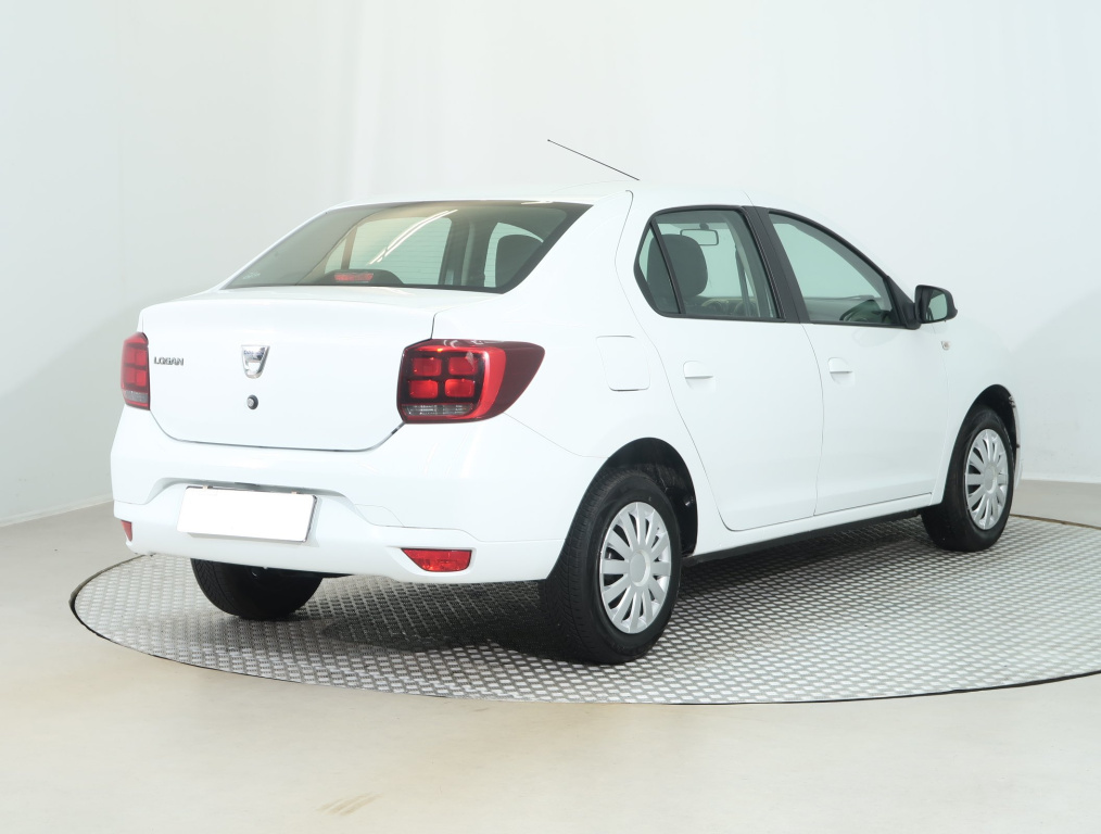 Dacia Logan