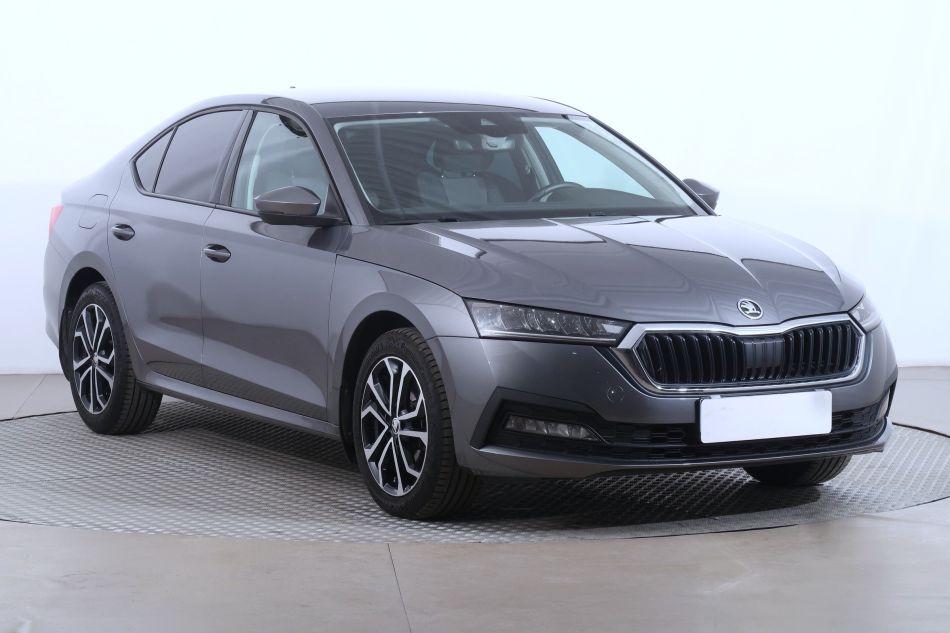 Skoda Octavia - 2023