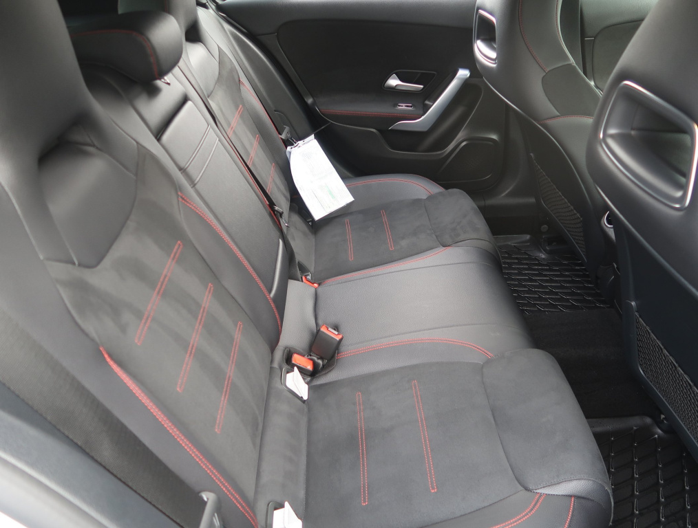 Mercedes-Benz A