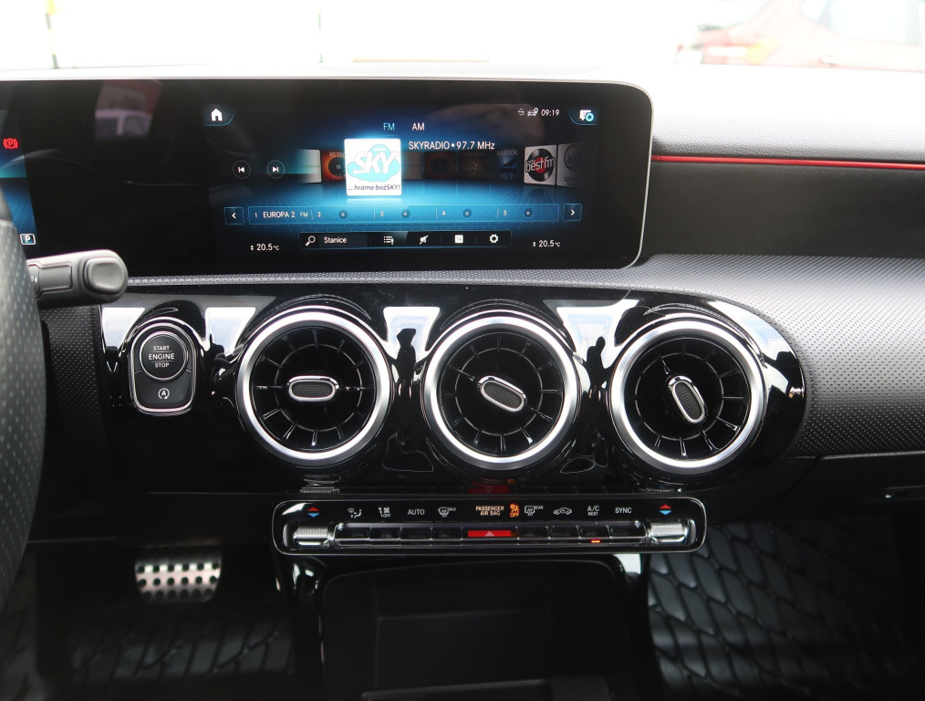 Mercedes-Benz A