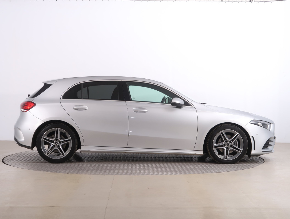 Mercedes-Benz A