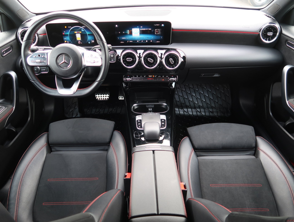 Mercedes-Benz A