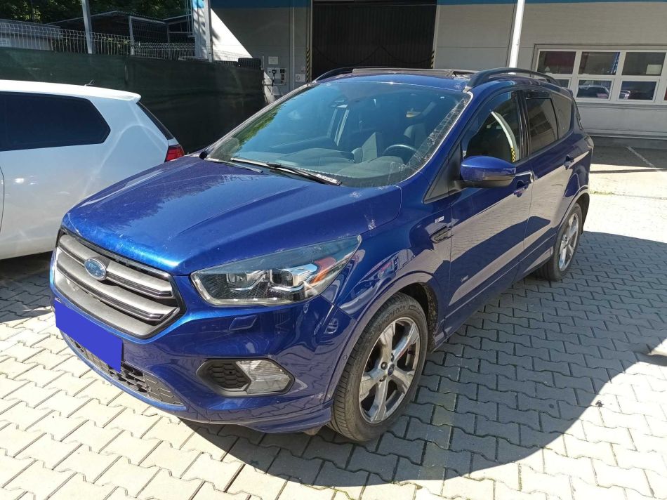 Ford Kuga - 2017
