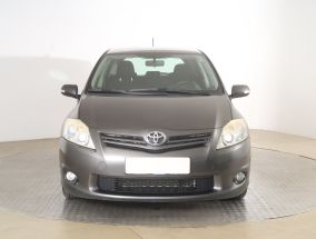 Toyota Auris - 2011