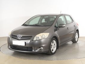 Toyota Auris - 2011