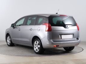 Peugeot 5008 - 2014