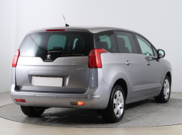 Peugeot 5008 2014