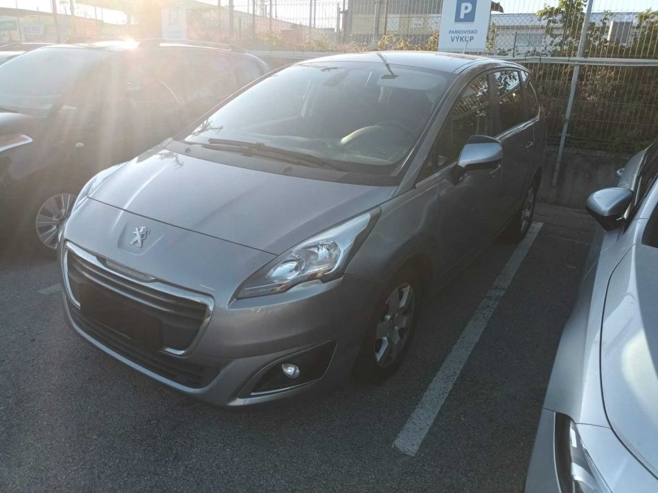 Peugeot 5008 - 2014