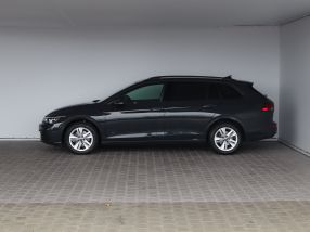 Volkswagen Golf - 2024