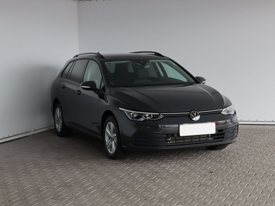 Volkswagen Golf - 2024