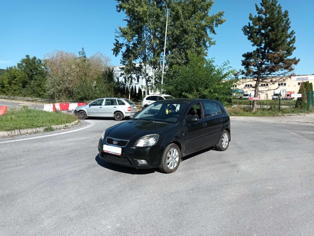 Kia Rio 2010