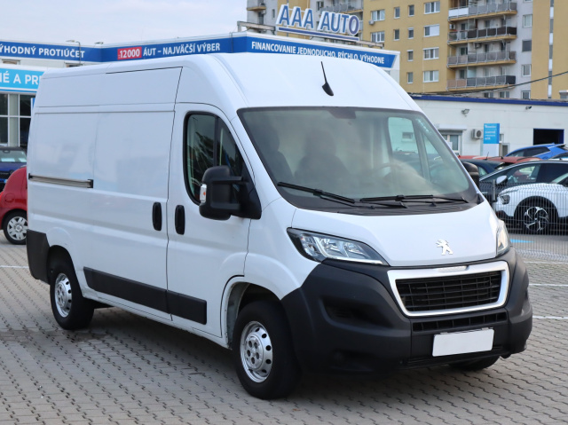 Peugeot Boxer 2022
