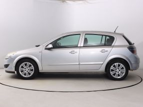 Opel Astra - 2008