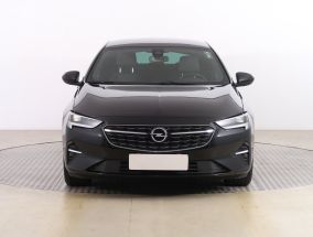 Opel Insignia - 2021