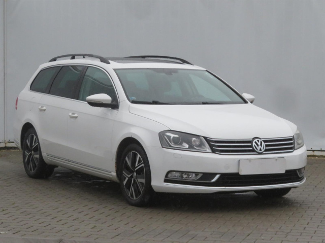 Volkswagen Passat 2011
