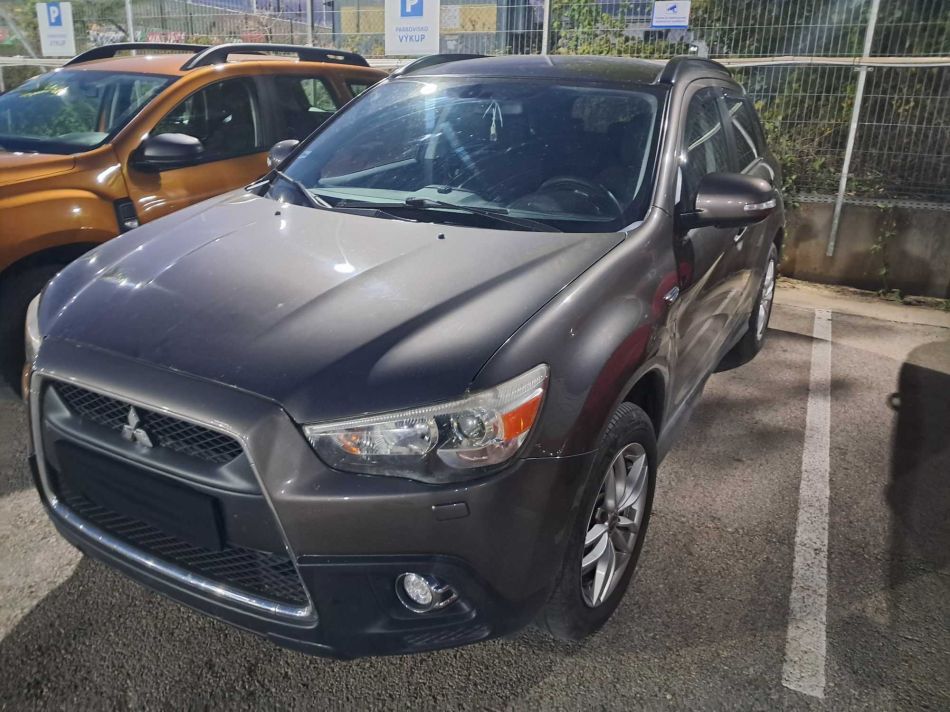 Mitsubishi ASX - 2011