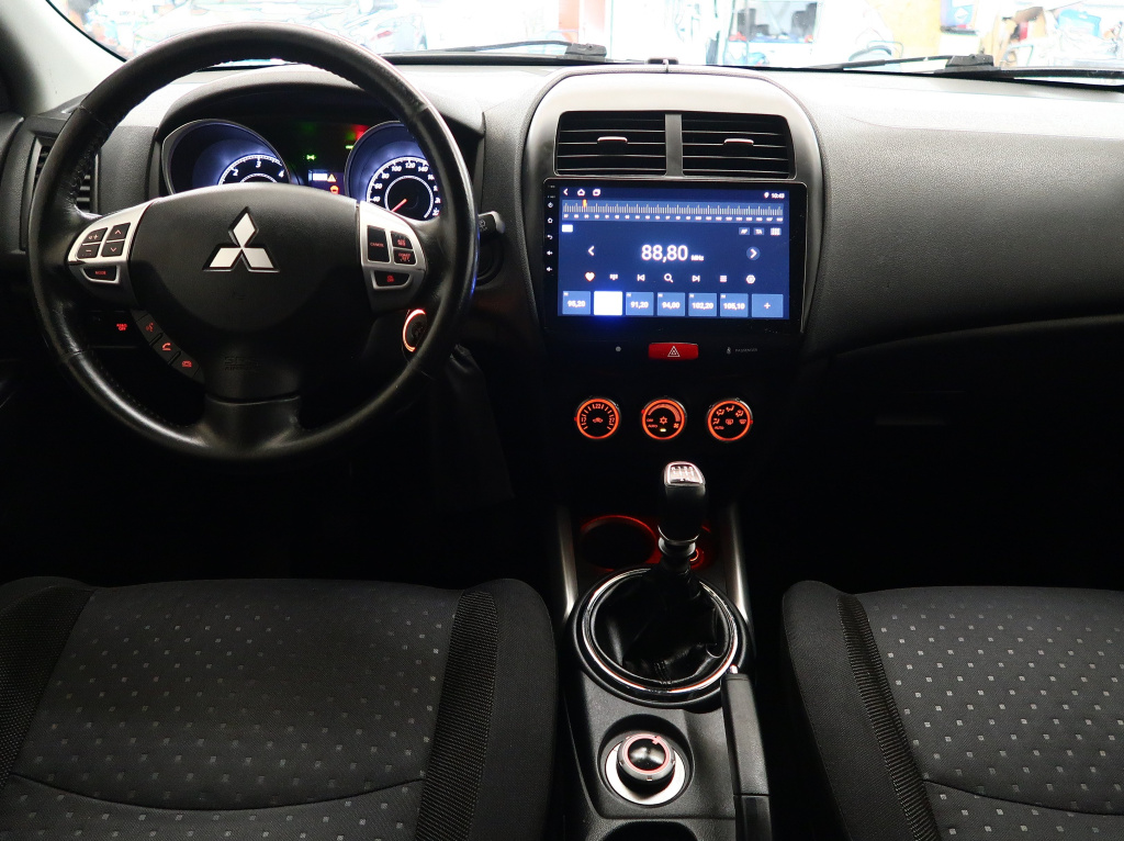 Mitsubishi ASX
