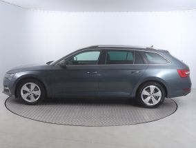 Skoda Superb - 2021
