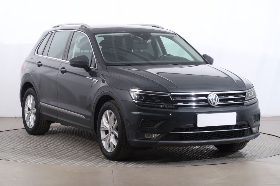 Volkswagen Tiguan - 2018