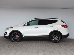 Hyundai Santa Fe - 2015
