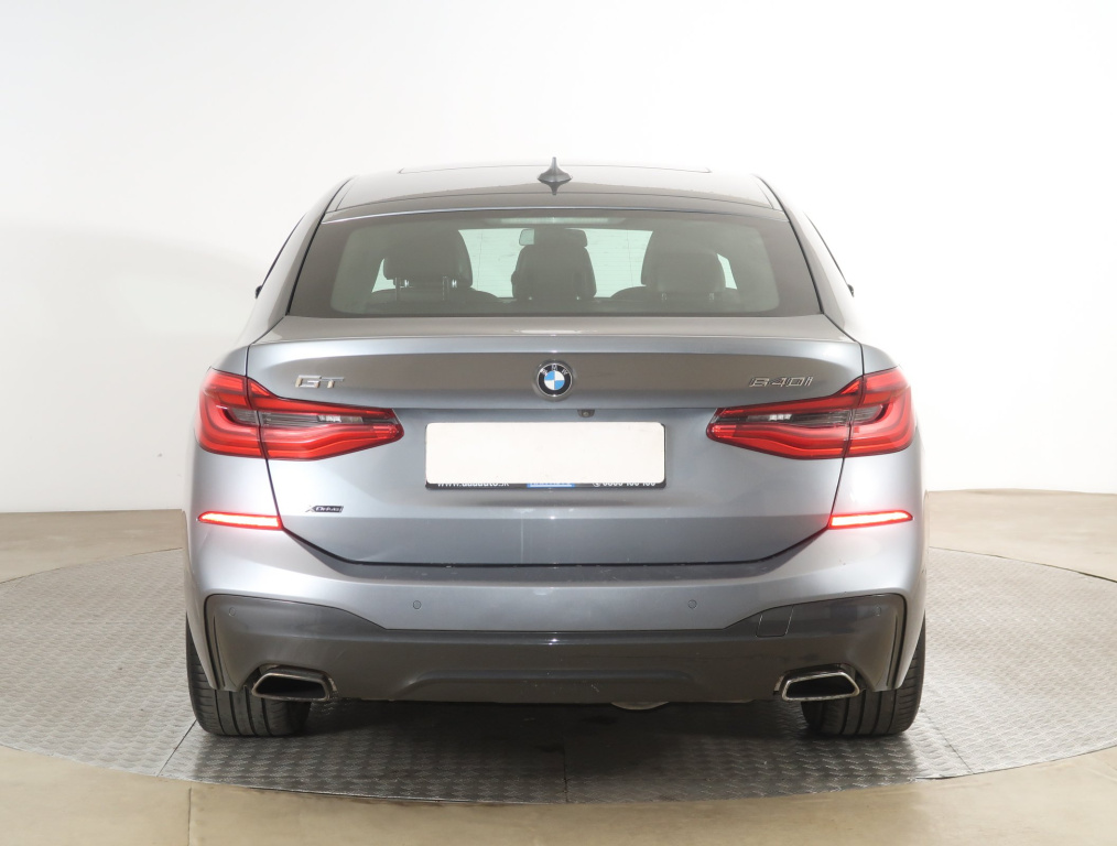 BMW 6GT