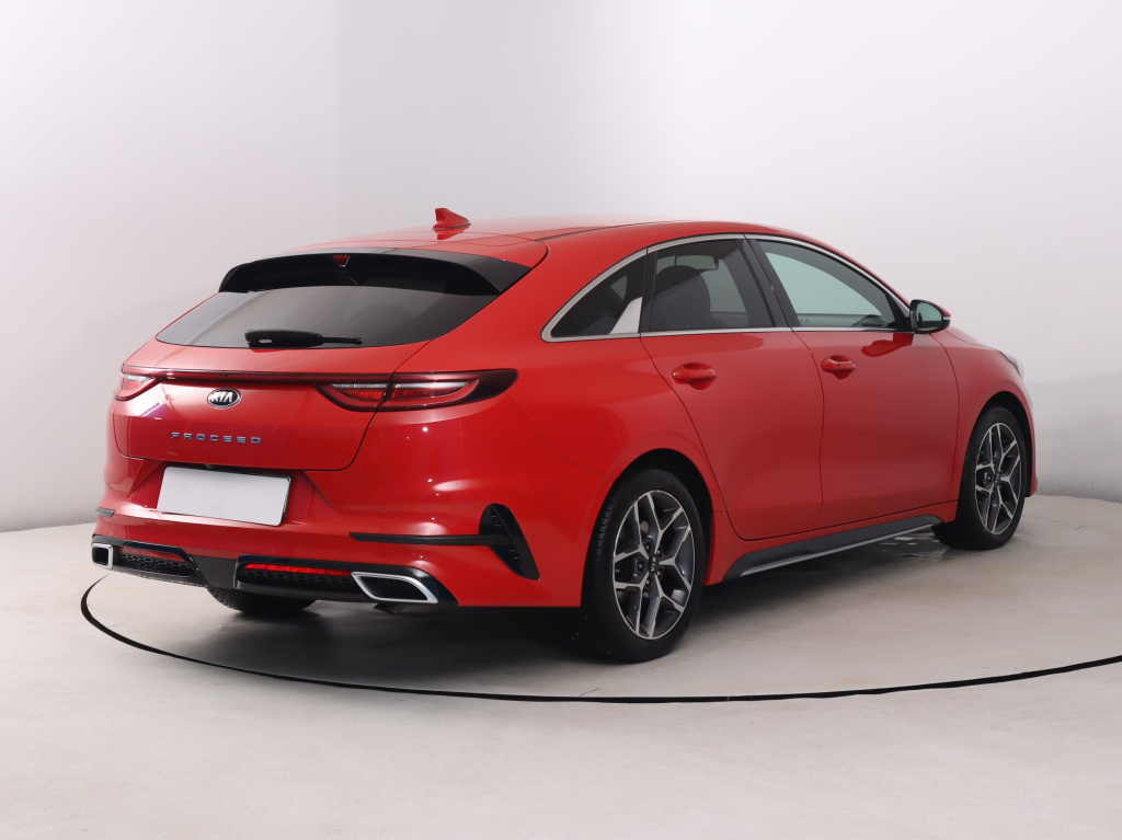 Kia ProCeed