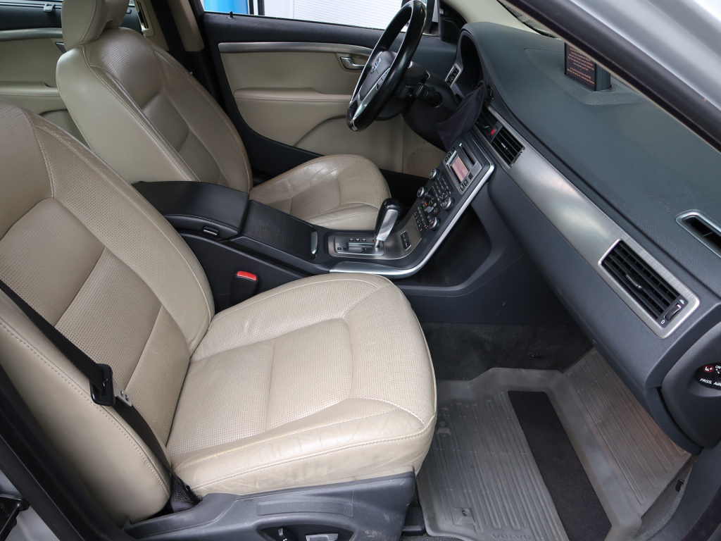 Volvo S80