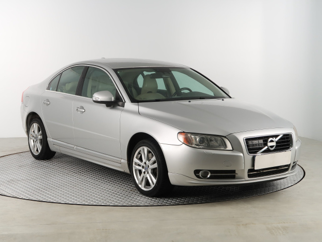 Volvo S80 2010