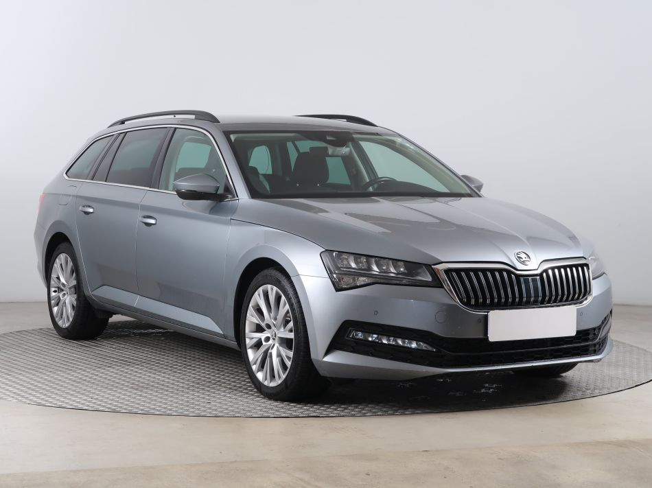 Skoda Superb - 2019