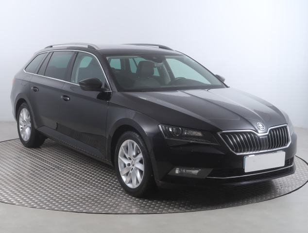 Škoda Superb 2019