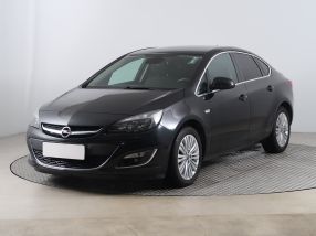 Opel Astra - 2015