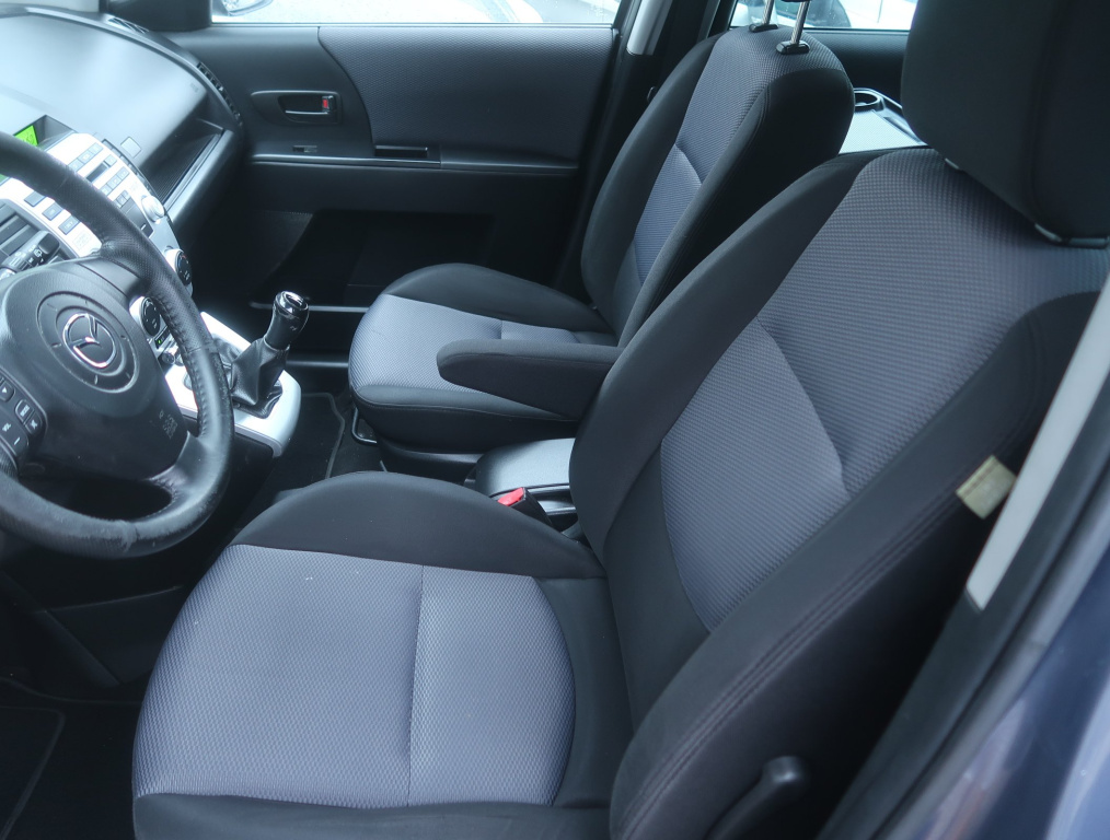 Mazda 5