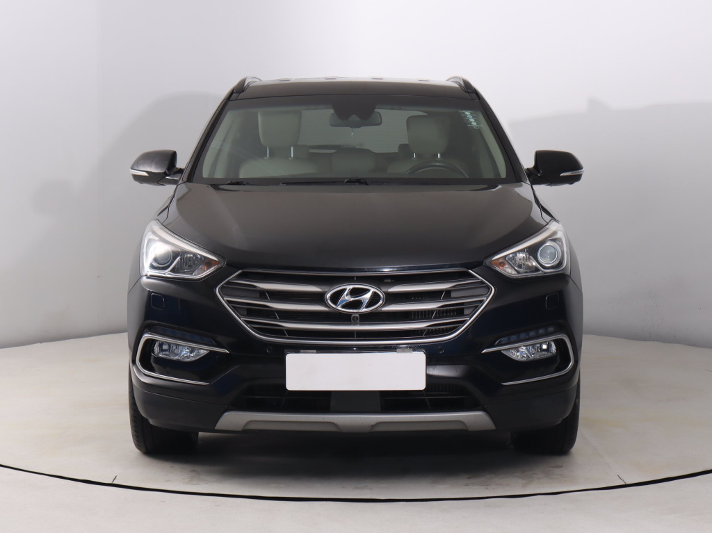 Hyundai Grand Santa Fe