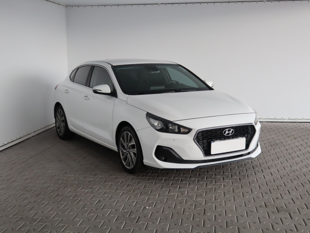 Hyundai i30 Fastback, 2019