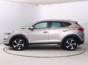 Hyundai Tucson - 2016
