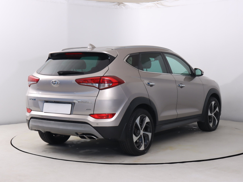 Hyundai Tucson, 2016