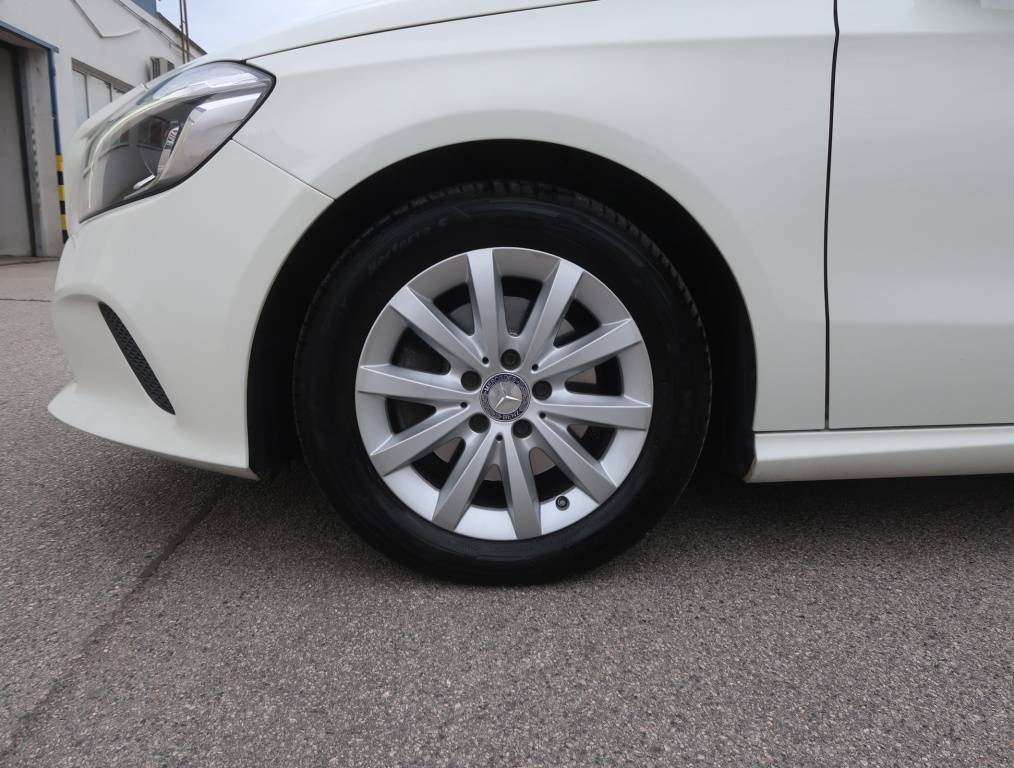 Mercedes-Benz A
