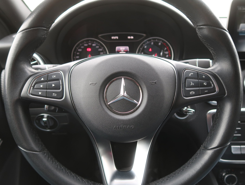 Mercedes-Benz A