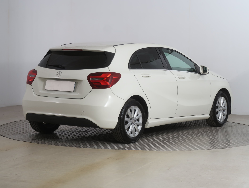 Mercedes-Benz A