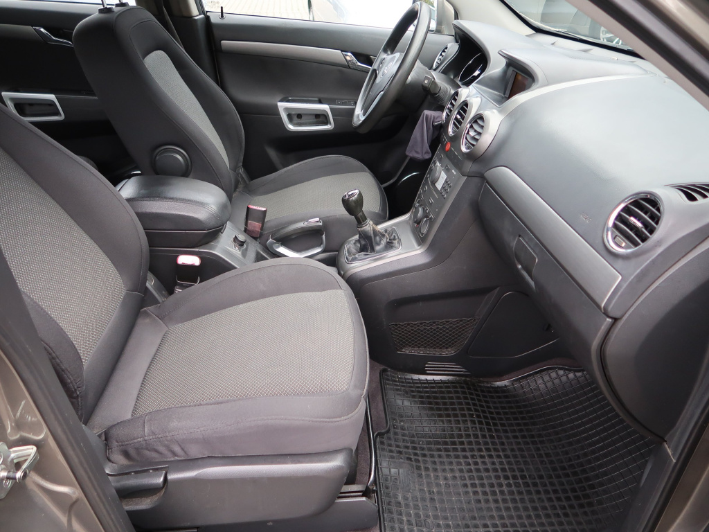 Opel Antara