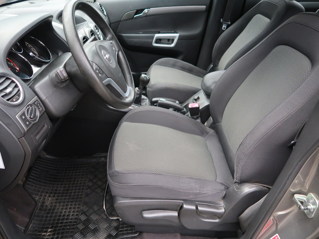 Opel Antara